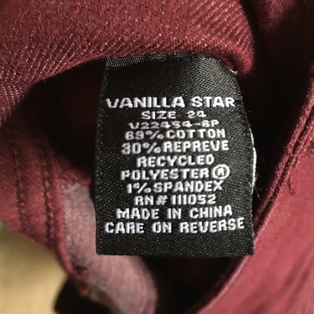 Burgundy Distressed Jeggings - Picture 3 of 4